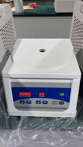 [SV-4D] Laboratory Centrifuge Electric Timing with Angle Rotor Large Tubes.